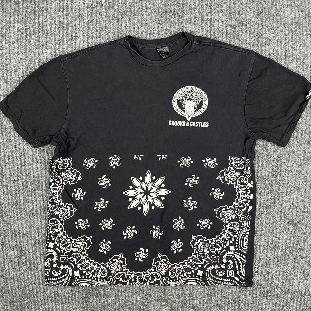 Crooks & Castles T-Shirt Mens Size M Black Bandana Graphic Short Sleeve Casual